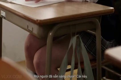 Chuyện ấy không che đầy gợi cảm với người quen hàng xóm